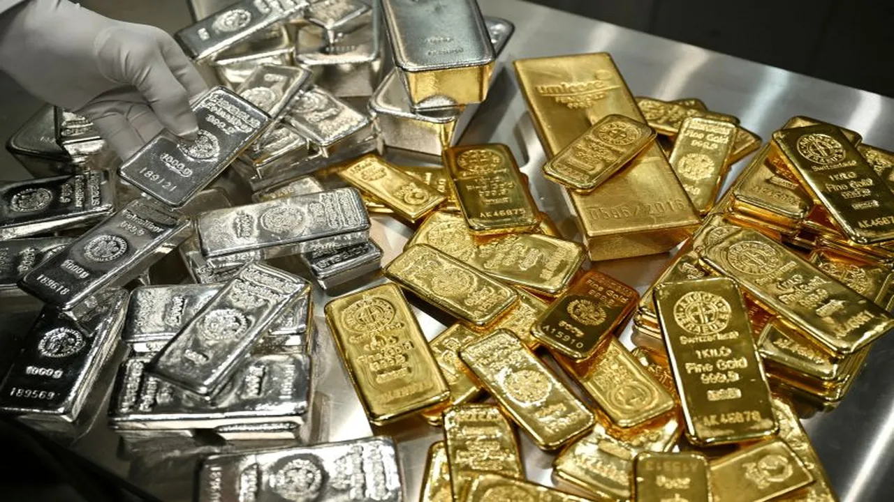 مستويات قياسية.. ارتفاع أسعار الذهب والفضة عالميًا بسبب تزايد حدة الحرب التجارية